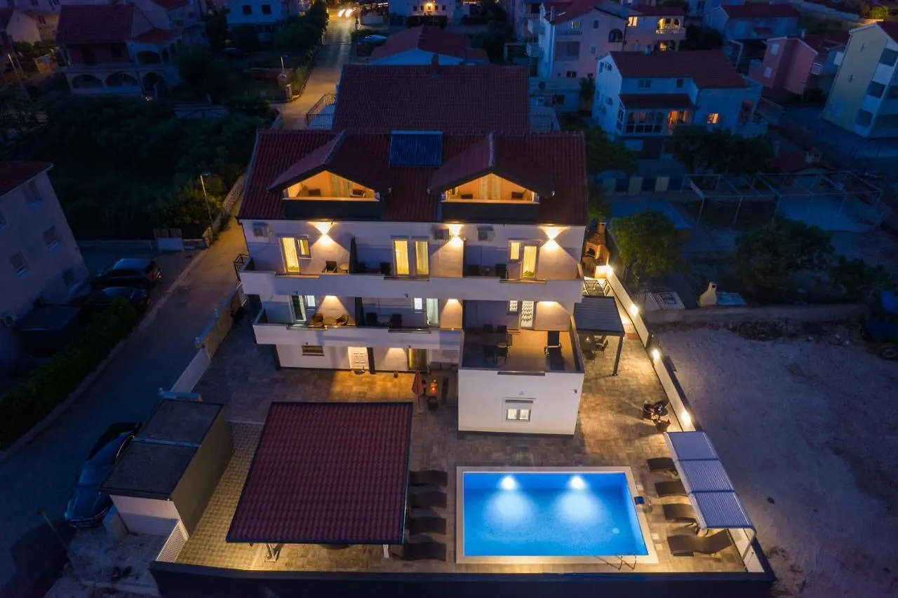 Villa Etta Ciovo トロギール
