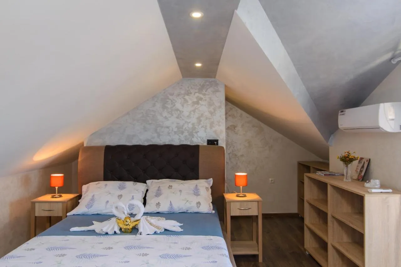 Villa Etta Ciovo Trogir 0*,