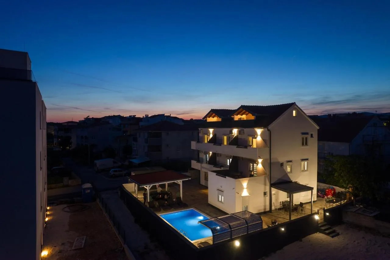 Villa Etta Ciovo Trogir 0*,